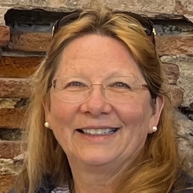 Denise De More